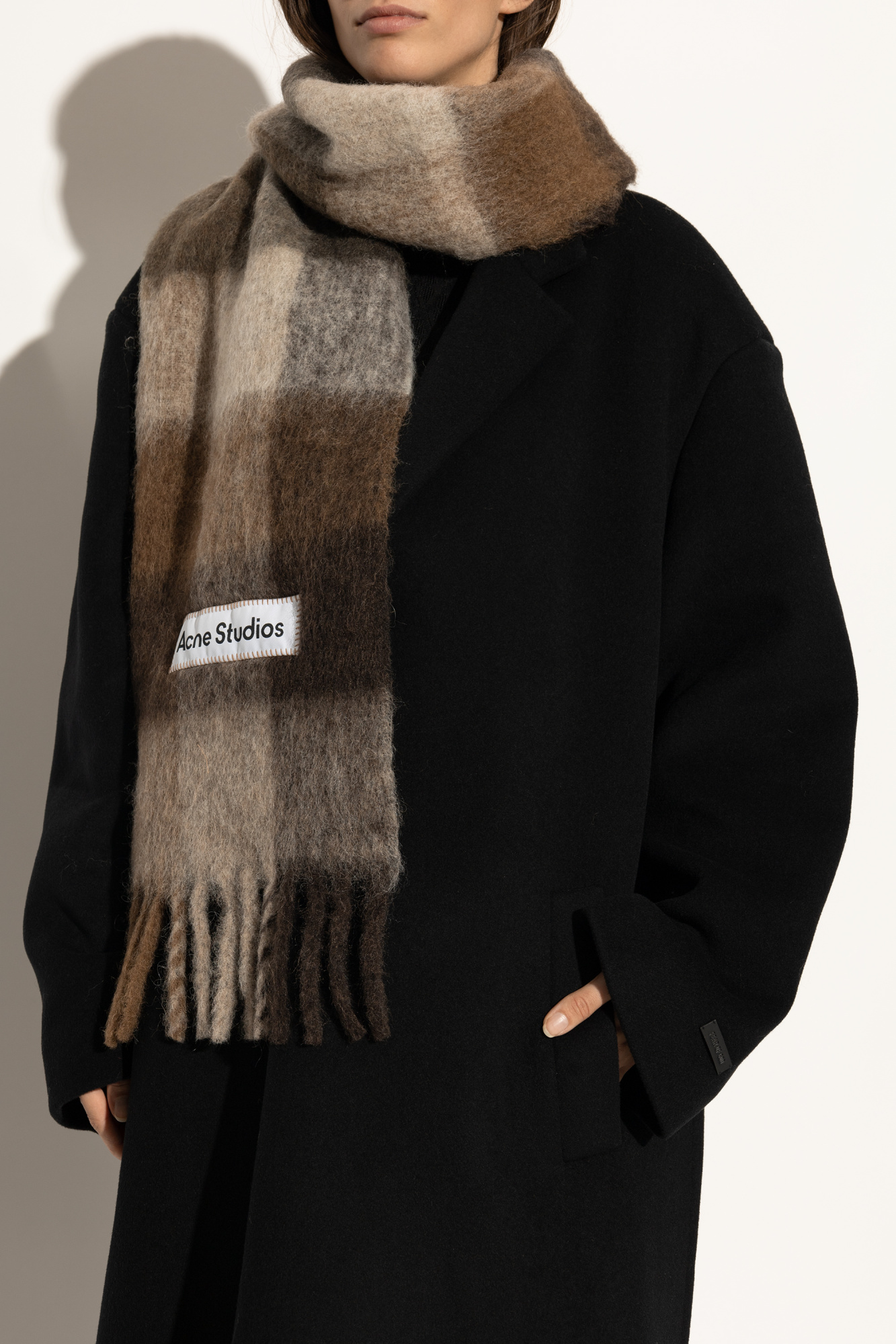 【送料&関税込】Acne Studios Wool Scarf Acne Studios - Wool mohair scarf - Narrow - Grass green